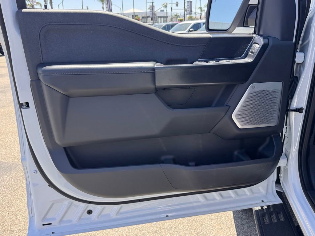Certified 2022 Ford F150 Raptor w/ Equipment Group 801A High AWD/4WD image 15