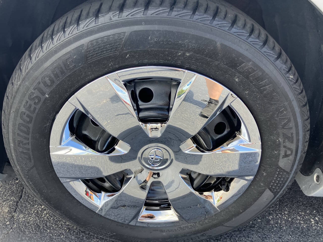 Used 2008 Toyota Camry LE FWD image 29