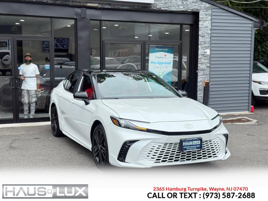 Used 2025 Toyota Camry XSE image 6