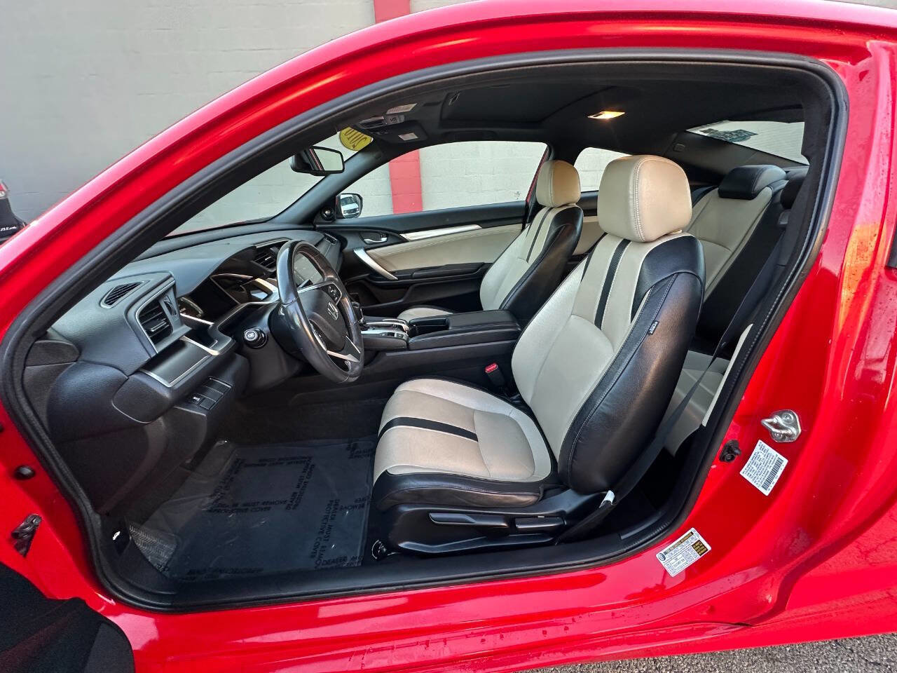 Used 2016 Honda Civic EX-L image 12