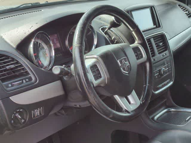 Certified 2019 Dodge Grand Caravan GT FWD image 7