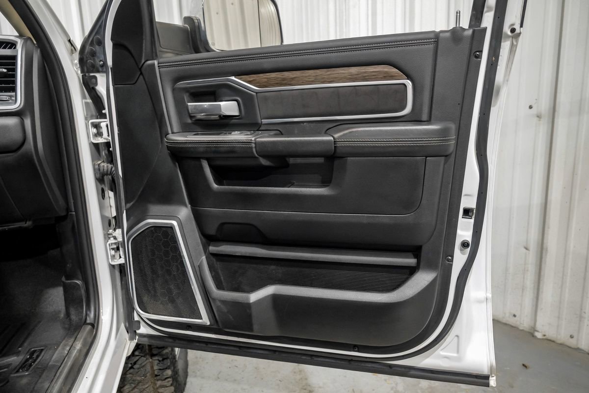 Used 2020 RAM 3500 Laramie image 47