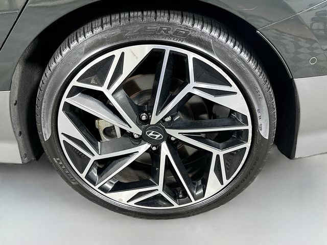 Used 2023 Hyundai Ioniq 6 Limited AWD/4WD image 33
