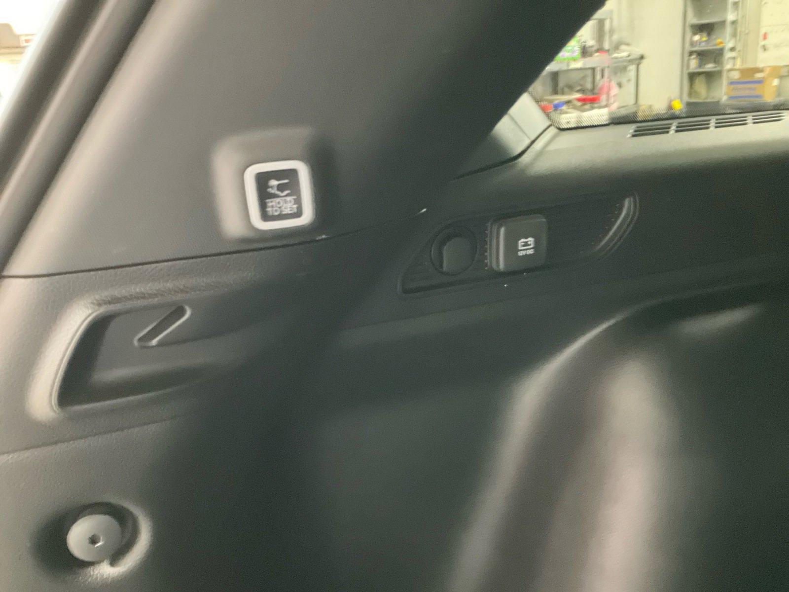 Used 2025 Jeep Grand Cherokee Laredo w/ Luxury Tech Group I image 28