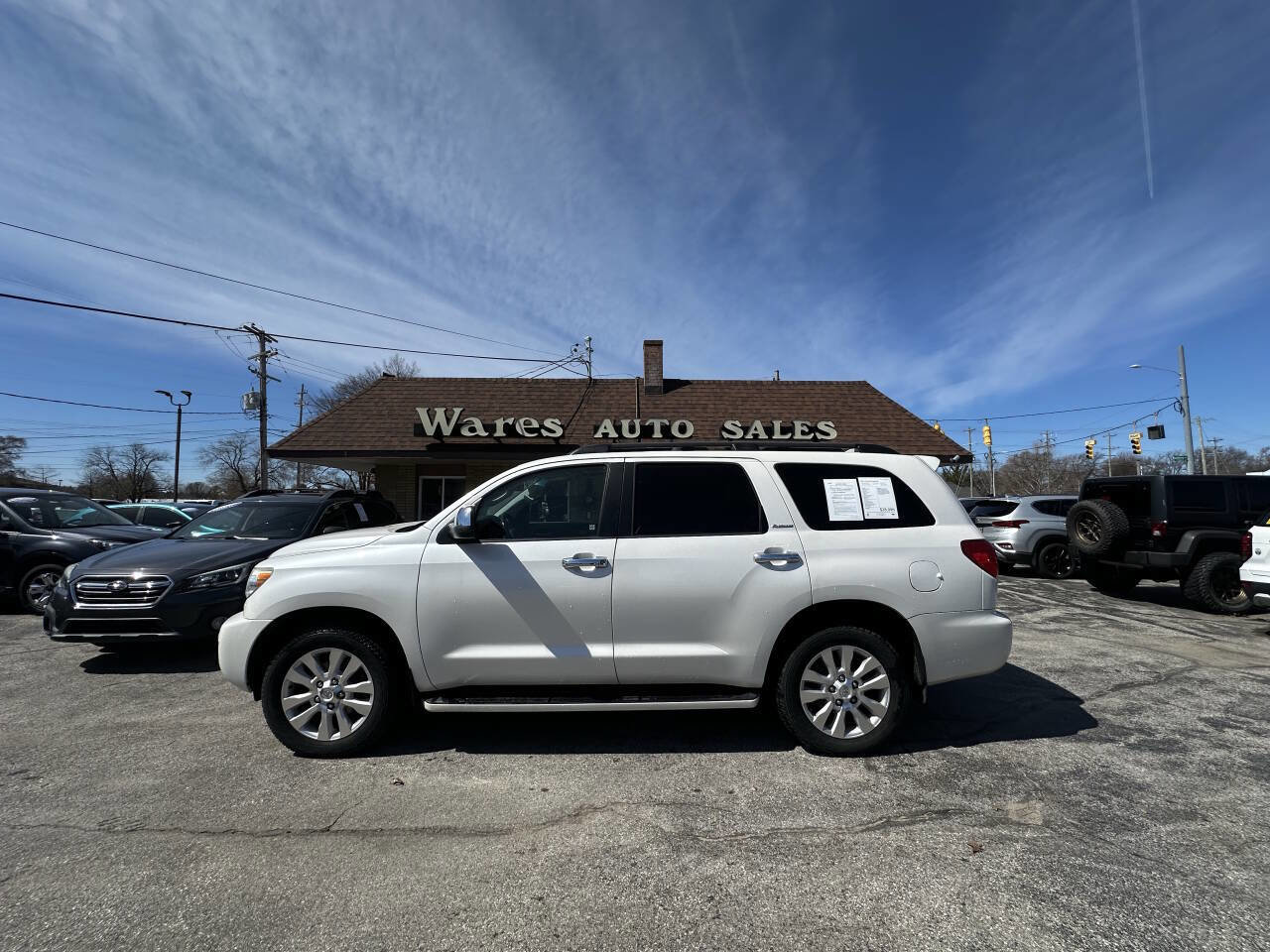 Used 2014 Toyota Sequoia Platinum AWD/4WD image 5