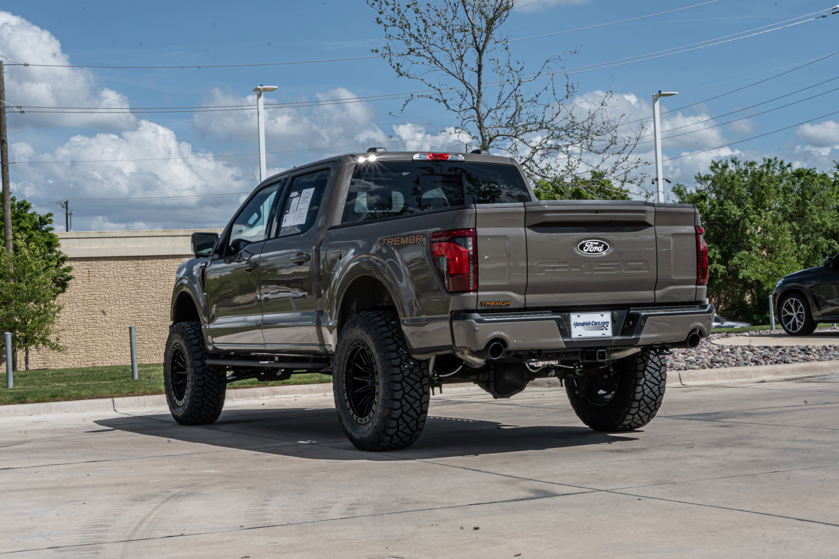 Used 2026 Ford F150 Tremor w/ Equipment Group 402B MID AWD/4WD image 7