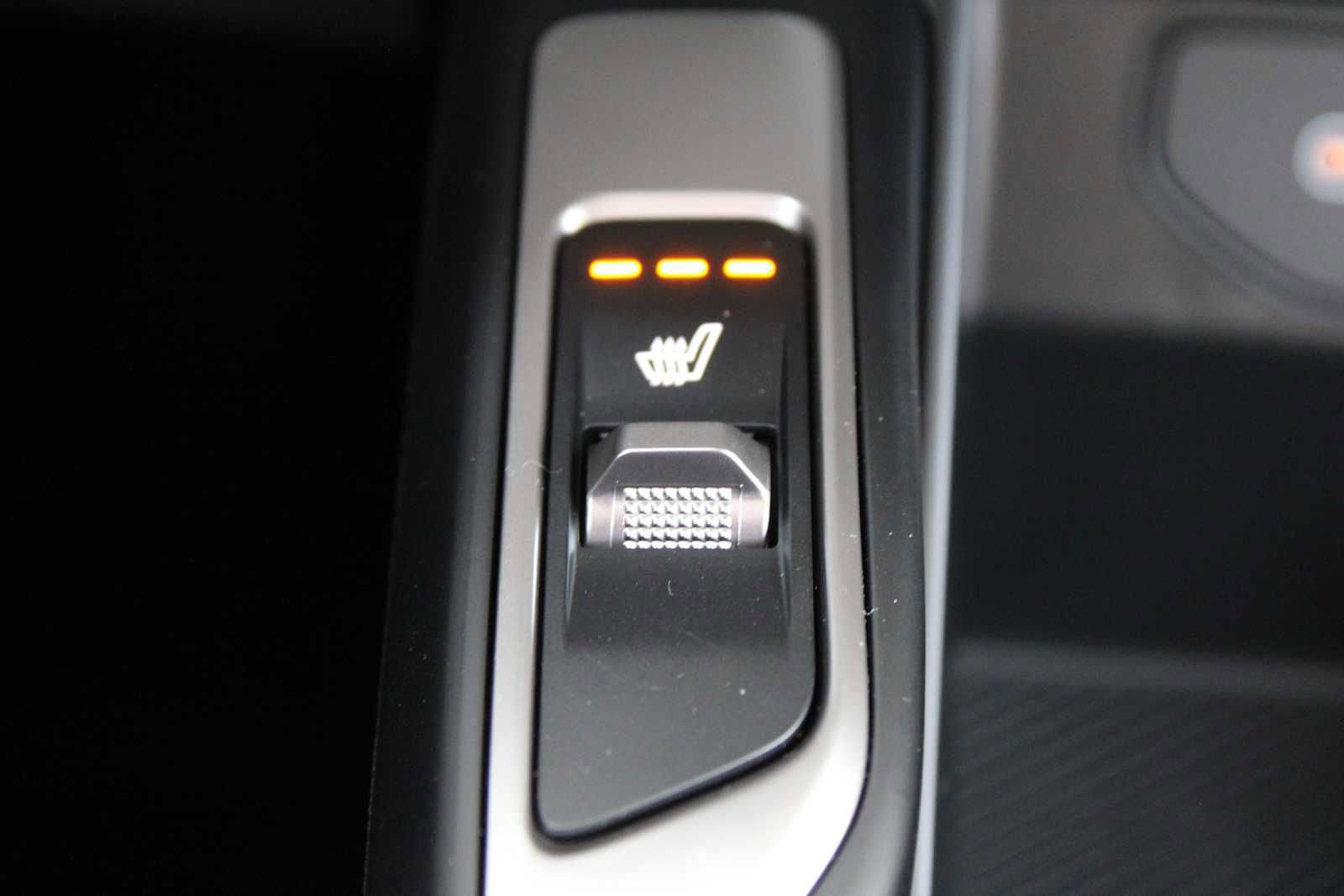 New 2026 Kia Sorento S w/ S Panoramic Sunroof Package FWD image 34