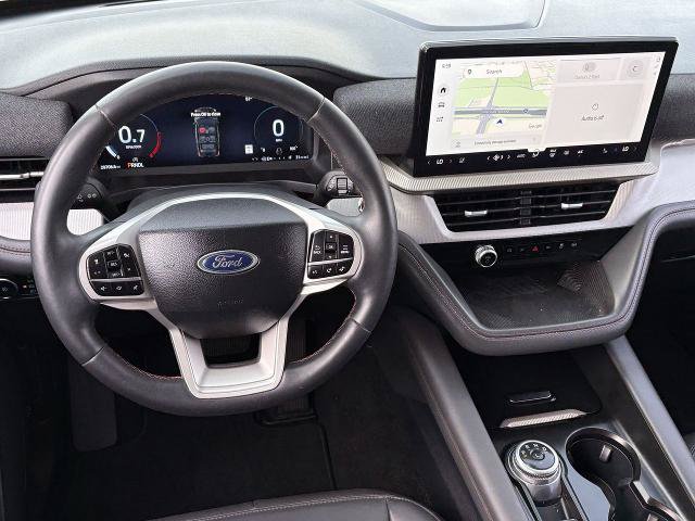 Certified 2025 Ford Explorer Active w/ Active Comfort Package RWD image 13