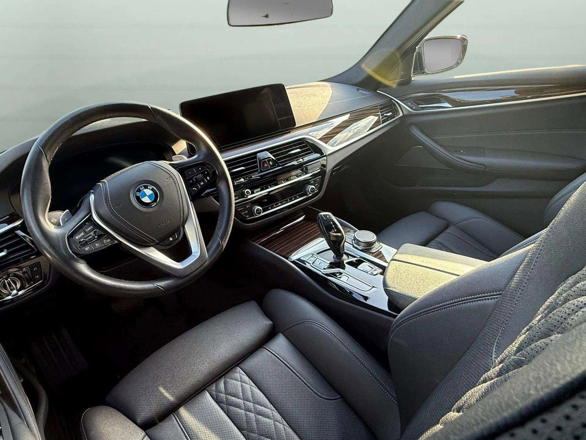 Used 2023 BMW 530e xDrive w/ Premium Package AWD/4WD image 23