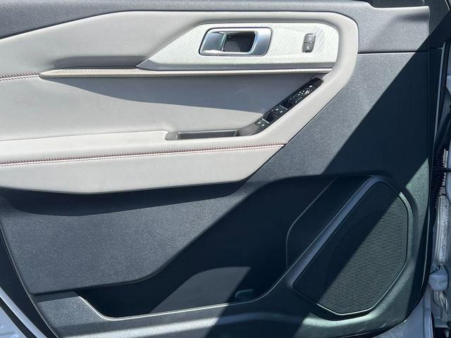 New 2026 Ford Explorer Active image 15