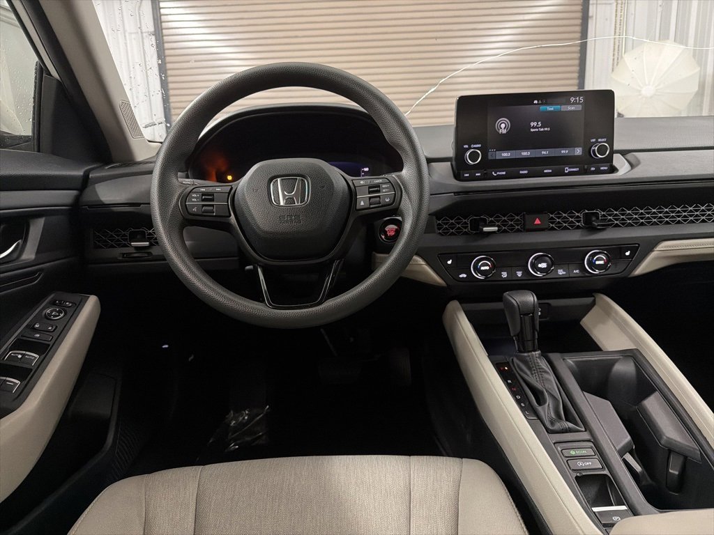 Used 2023 Honda Accord EX image 21