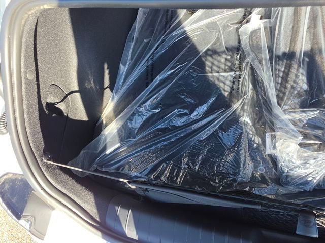 New 2025 Hyundai Ioniq 6 SE image 24