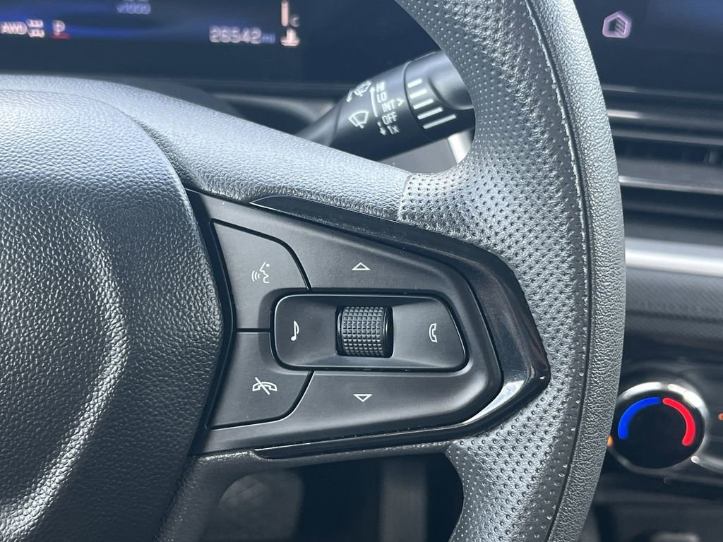 Used 2025 Chevrolet TrailBlazer LT image 11