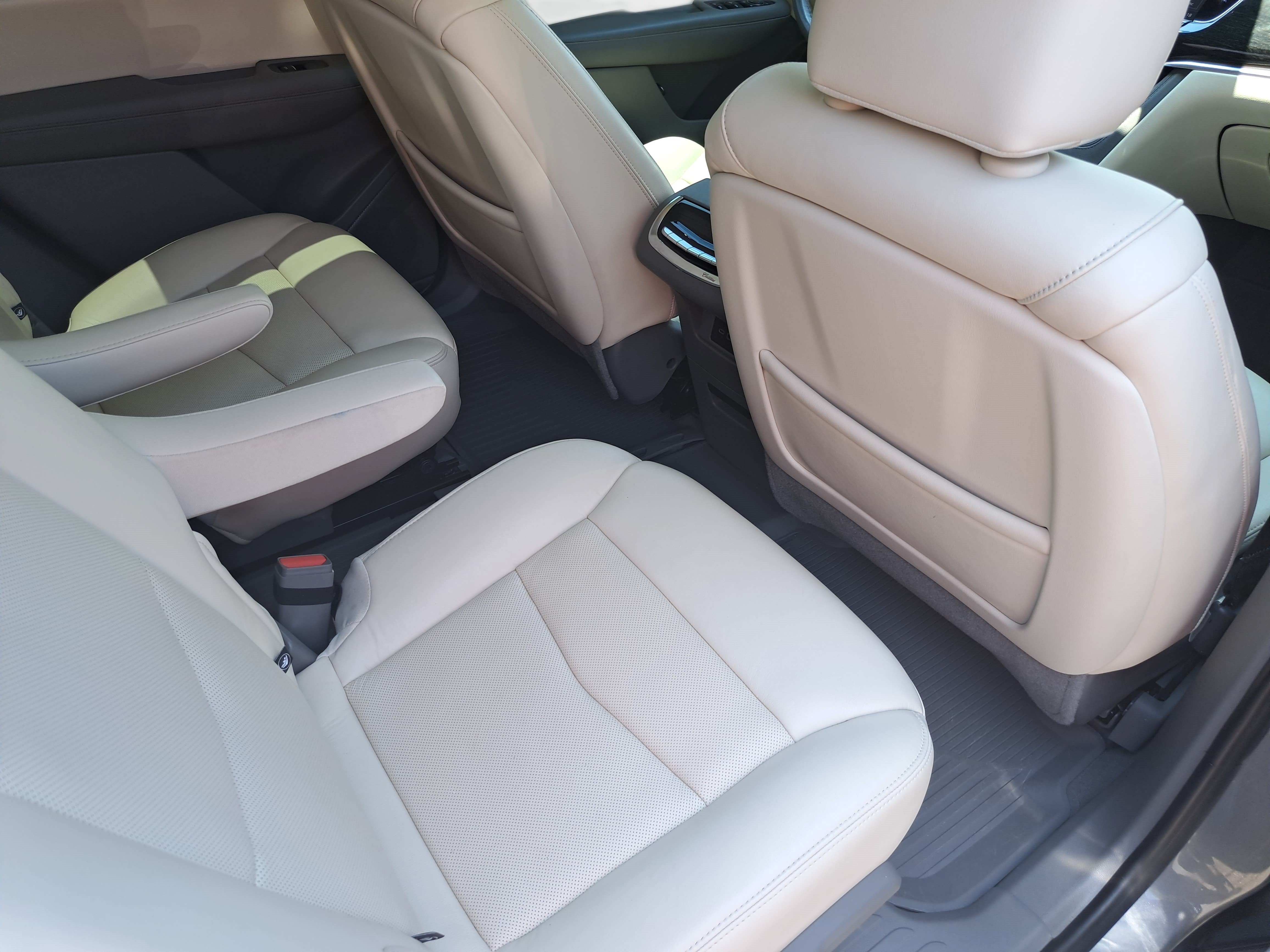 Used 2020 Cadillac XT6 Premium Luxury FWD image 11