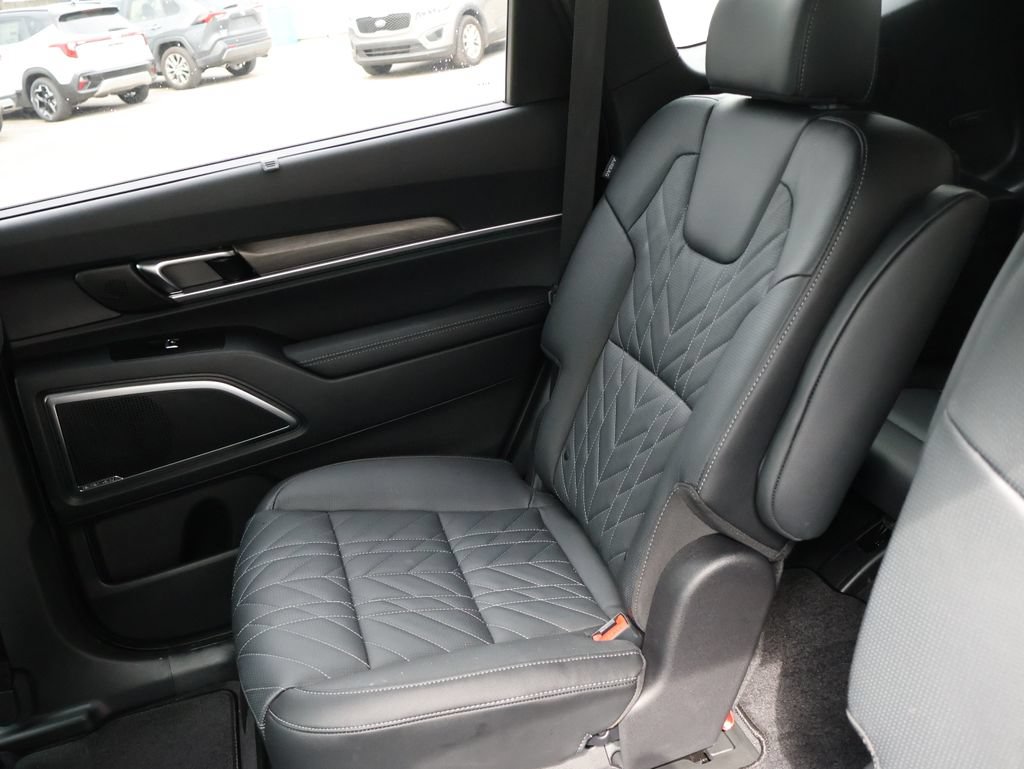 Used 2025 Kia Telluride SX X-Line AWD/4WD image 15