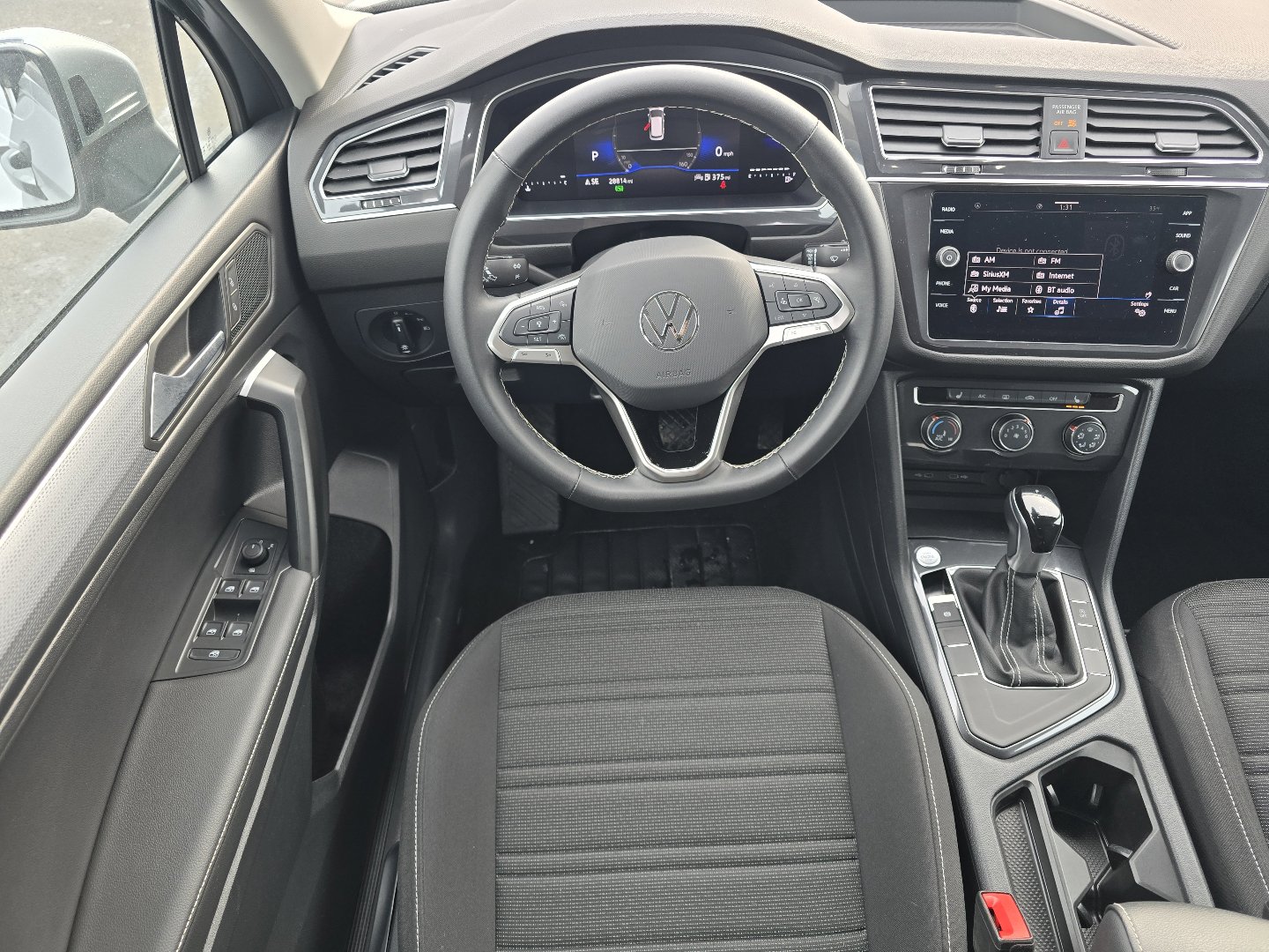 Used 2024 Volkswagen Tiguan S image 27