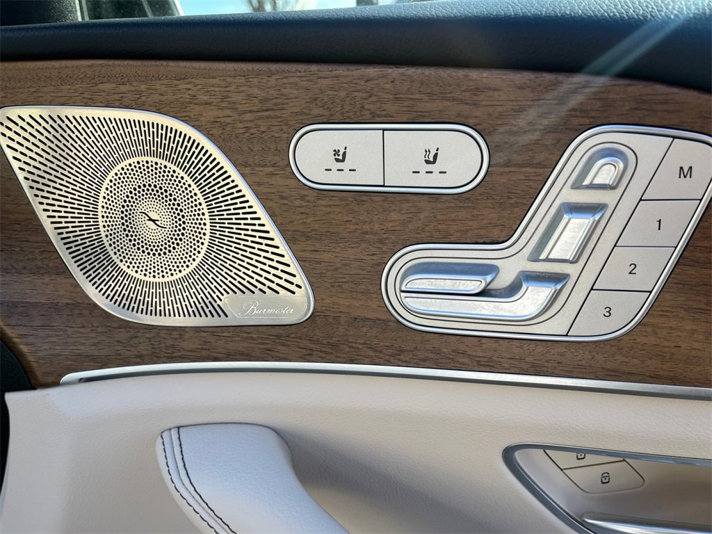 Certified 2025 Mercedes-Benz GLS 450 4MATIC image 16