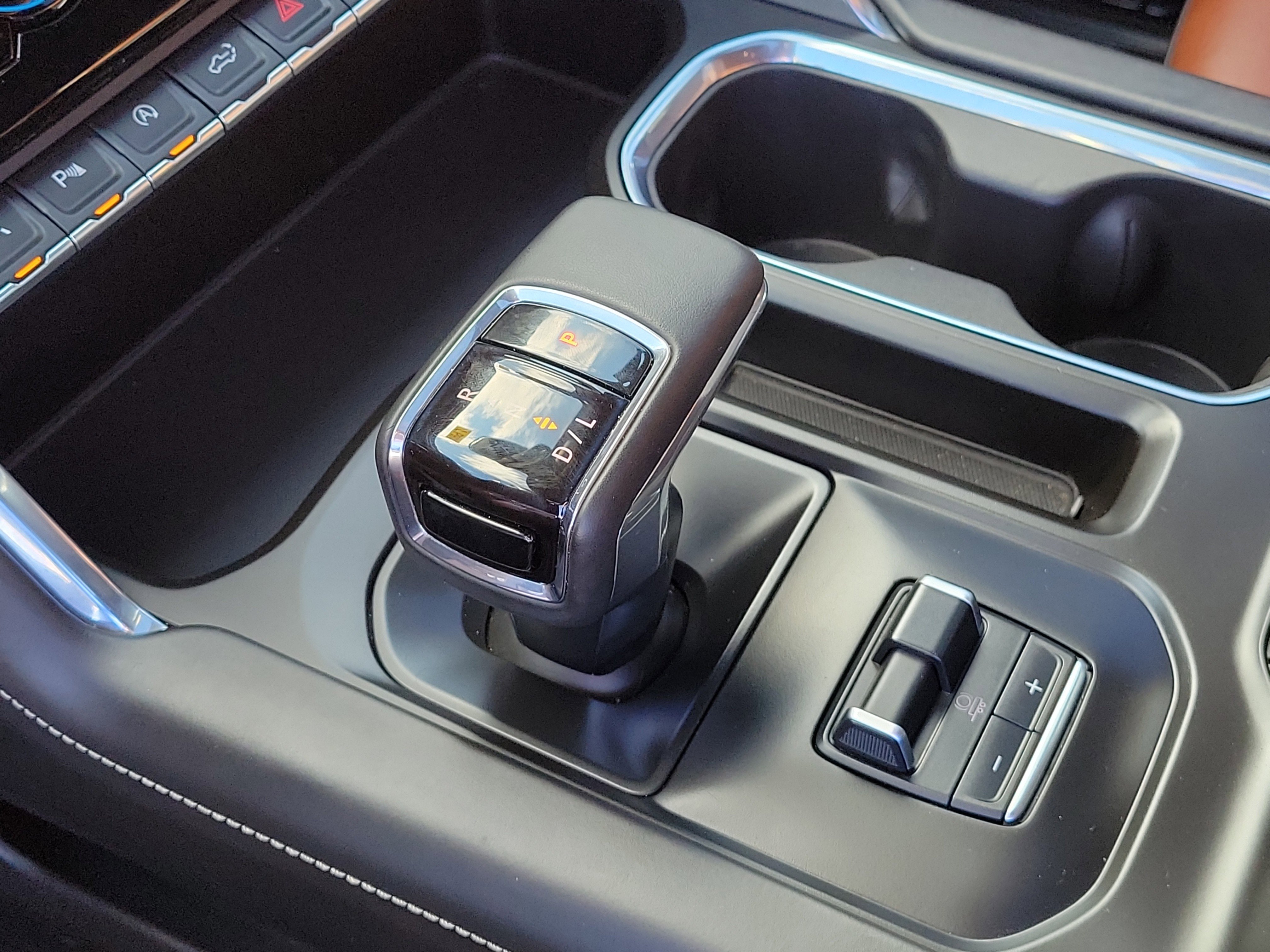 Used 2023 GMC Sierra 1500 Denali Ultimate image 29