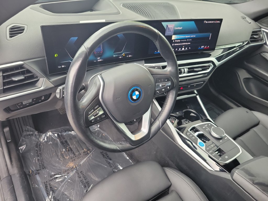 Used 2024 BMW i4 eDrive40 RWD image 23