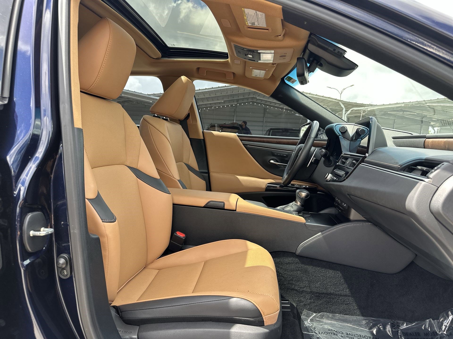 Used 2022 Lexus ES 350 w/ Premium Package image 25