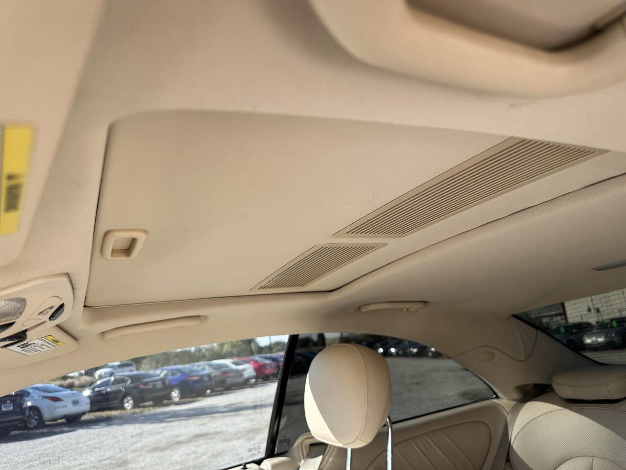 Used 2009 Mercedes-Benz CLK 550 Coupe image 18