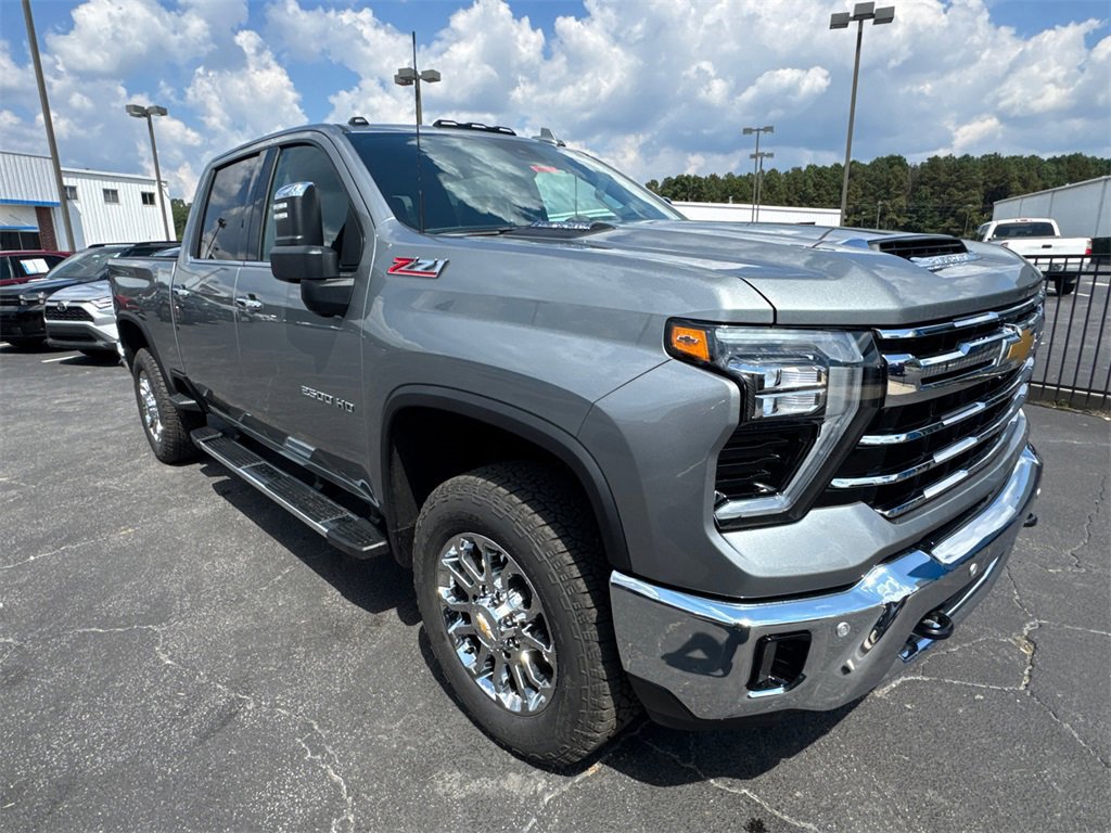New 2026 Chevrolet Silverado 2500 LTZ w/ LTZ Premium Package image 4