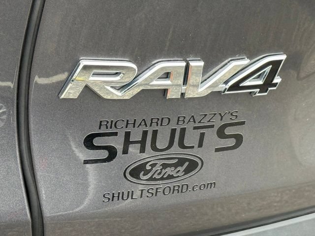 Used 2025 Toyota RAV4 XLE Premium w/ Weather Package AWD/4WD image 27