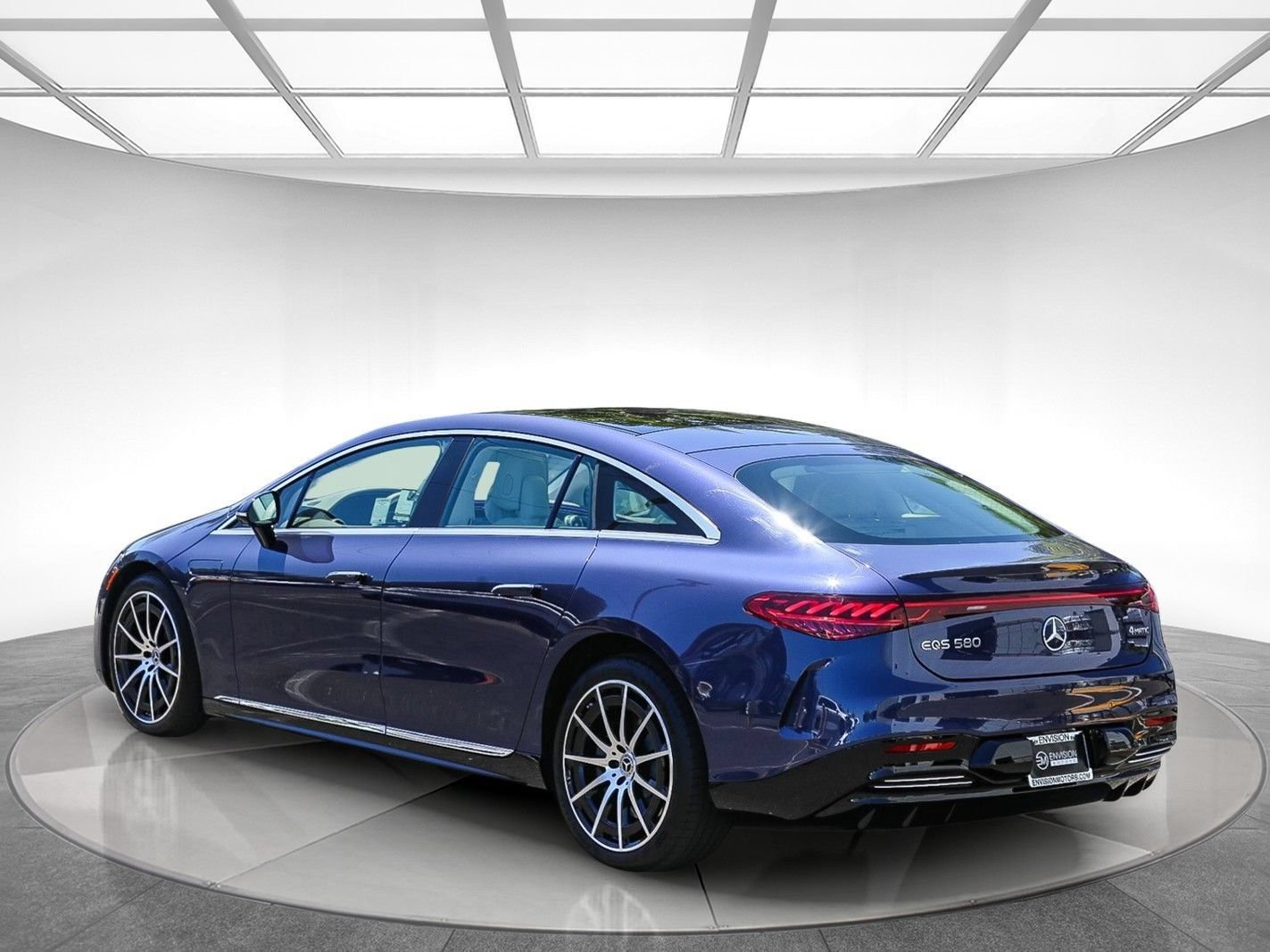 Used 2023 Mercedes-Benz EQS 580 4MATIC Sedan image 2