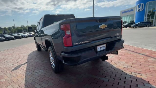 Used 2024 Chevrolet Silverado 2500 High Country w/ High Country Premium Package AWD/4WD image 8