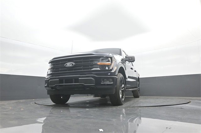 New 2025 Ford F150 XLT w/ Equipment Group 303A High image 25