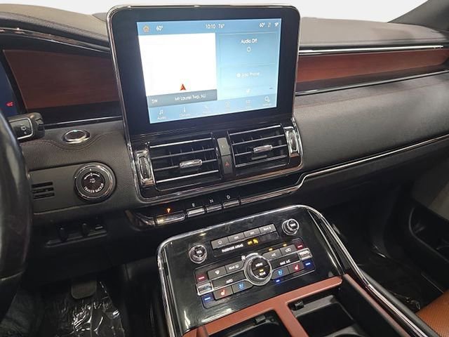 Used 2020 Lincoln Navigator L Reserve w/ Luxury Package AWD/4WD image 20