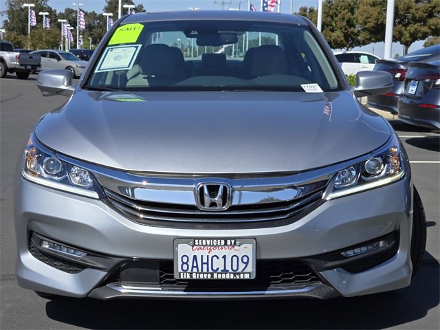 Used 2017 Honda Accord EX-L image 2