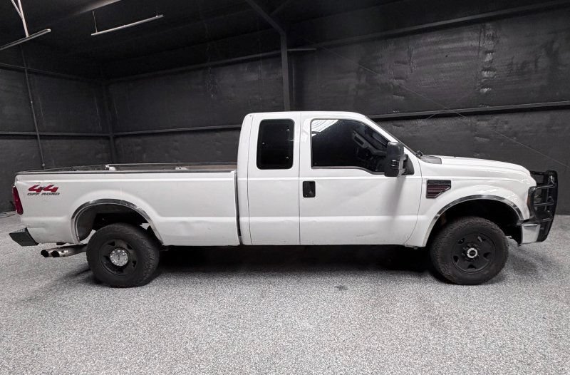 Used 2008 Ford F250 XLT AWD/4WD image 3