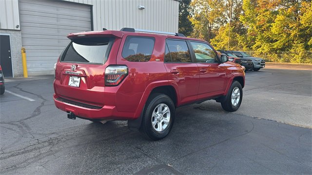 Used 2024 Toyota 4Runner SR5 image 30