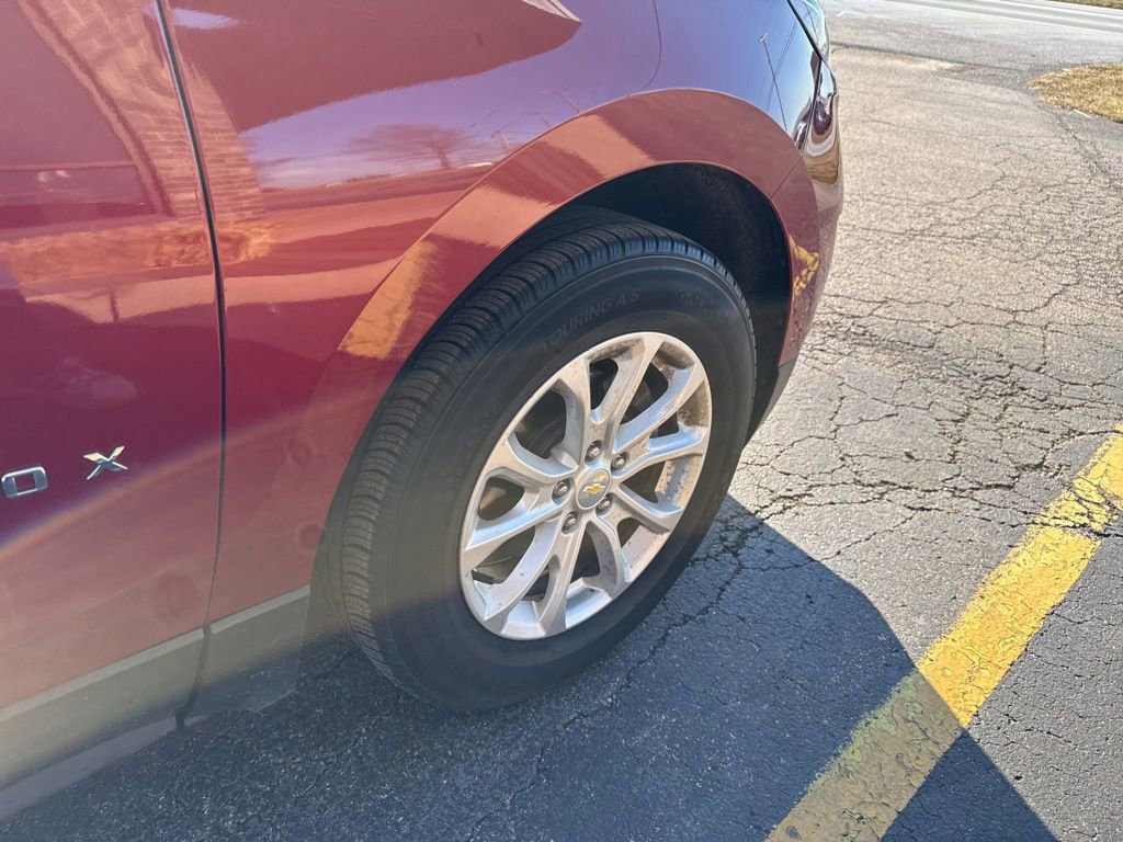 Used 2018 Chevrolet Equinox LT image 18