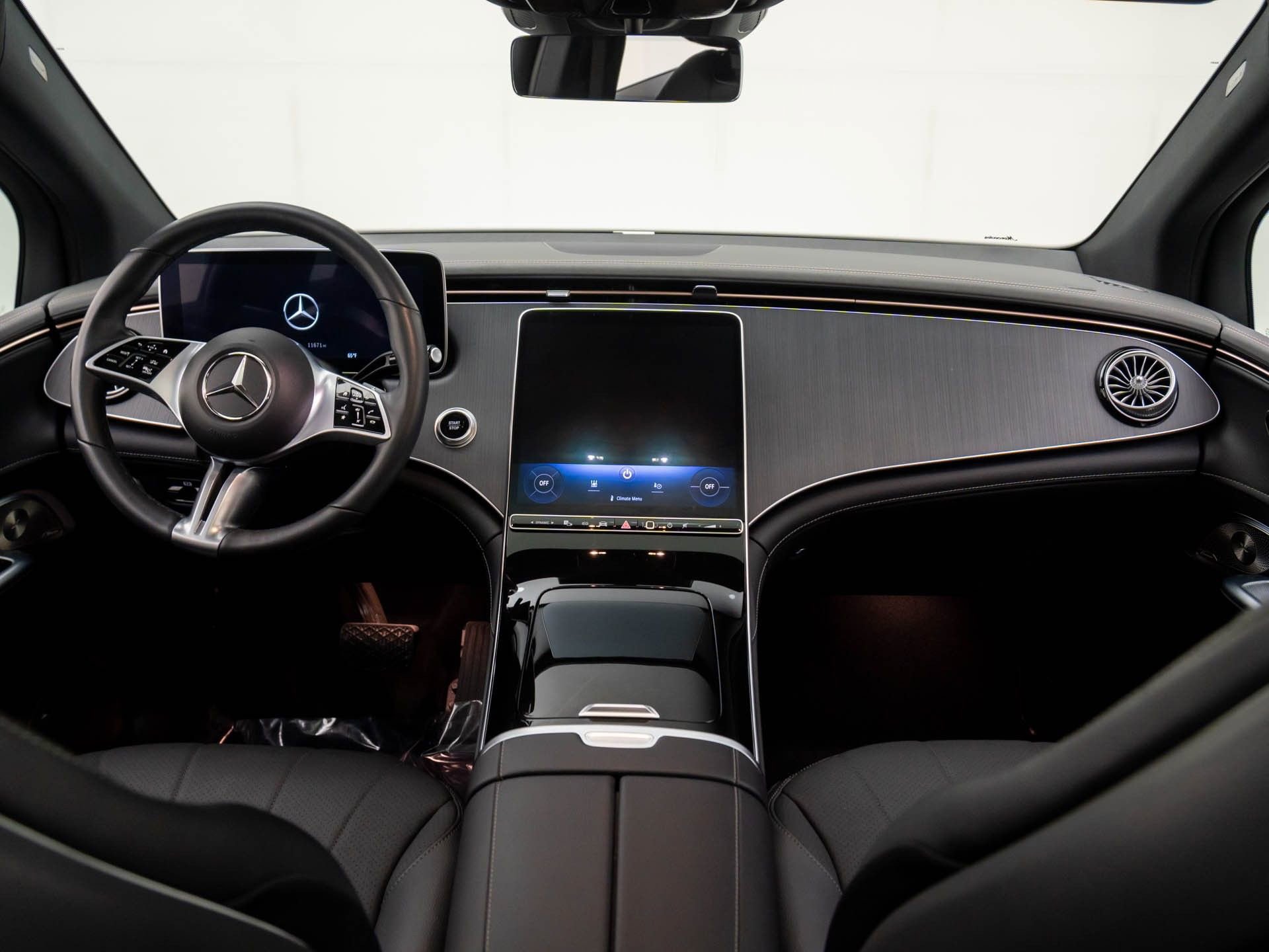 Certified 2024 Mercedes-Benz EQE 350+ 4MATIC SUV w/ Driver Assistance Package image 12