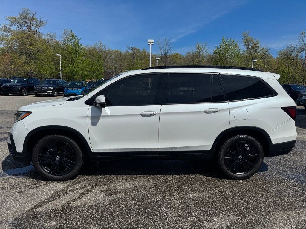 Used 2021 Honda Pilot Black Edition image 2