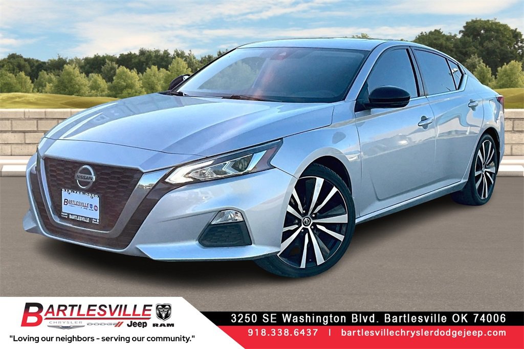 Used 2020 Nissan Altima 2.5 SR w/ Premium Package