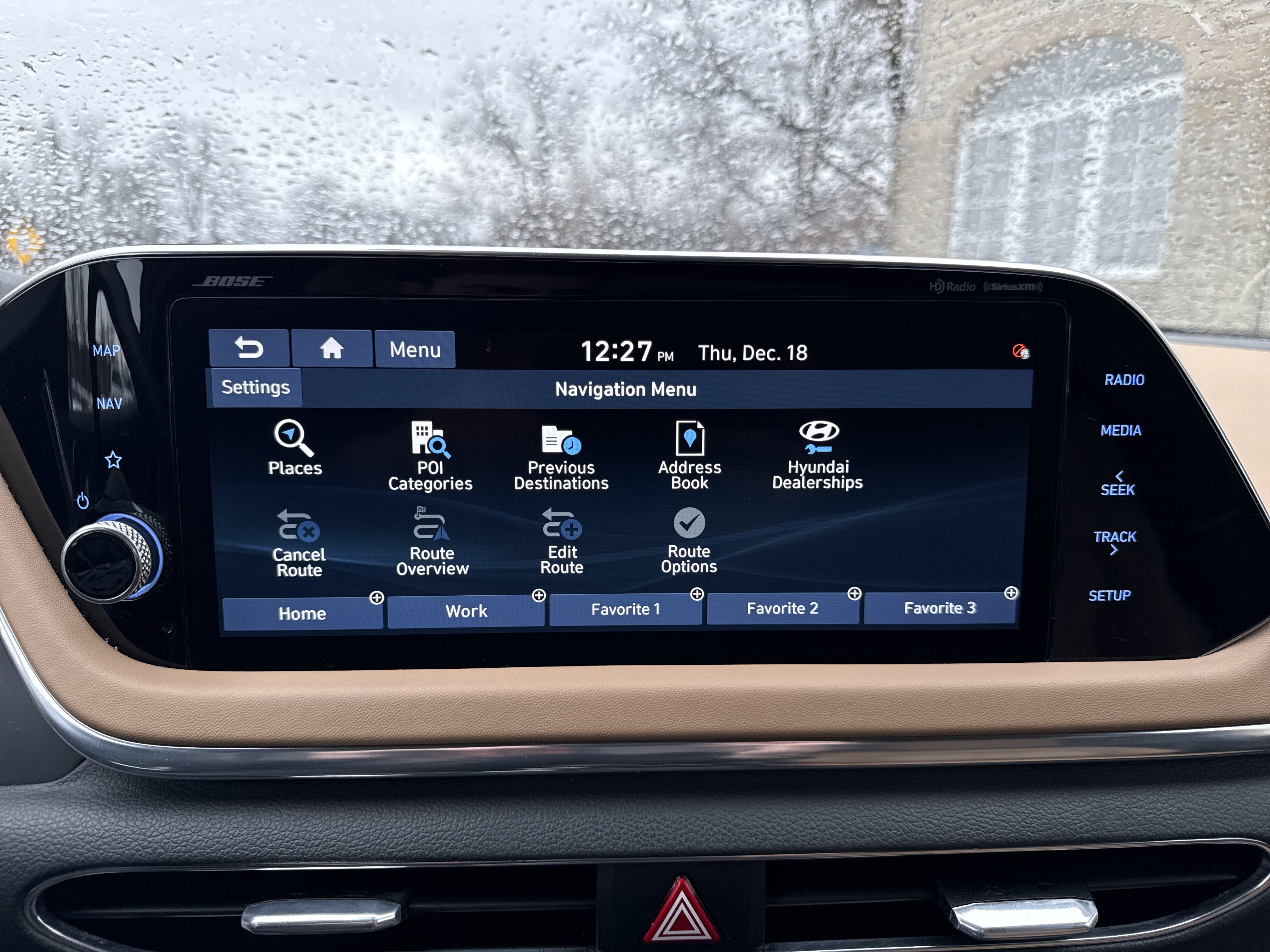 Used 2021 Hyundai Sonata Limited w/ Preferred Accessory Package image 18