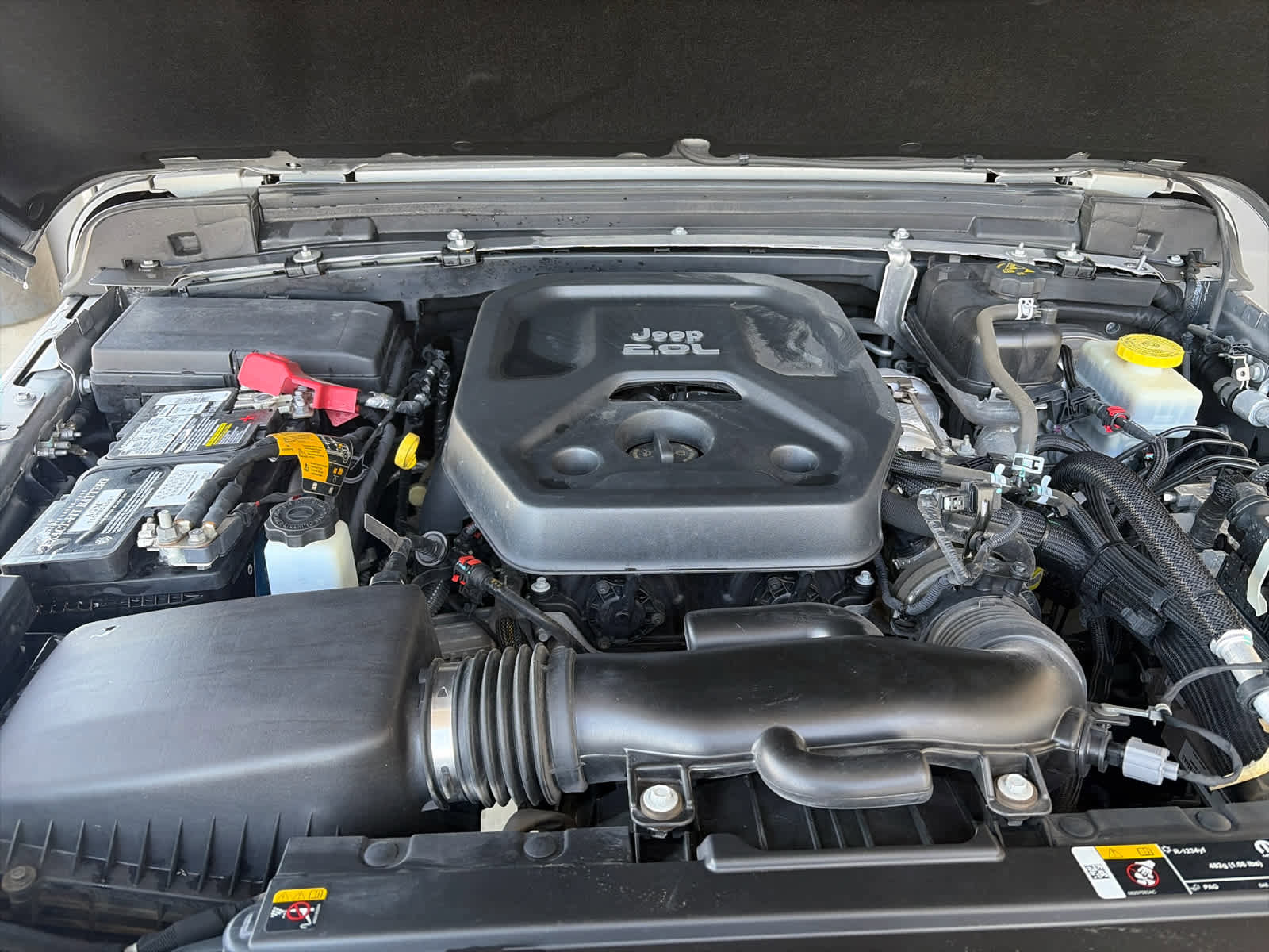 Used 2021 Jeep Wrangler Unlimited Sahara AWD/4WD image 16