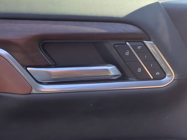 New 2026 GMC Sierra 2500 Denali Ultimate image 16