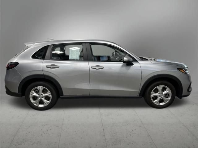 Certified 2024 Honda HR-V LX image 7