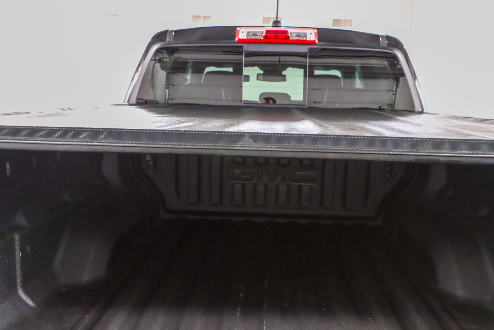 Used 2023 GMC Canyon AT4 w/ AT4 Premium Package image 29