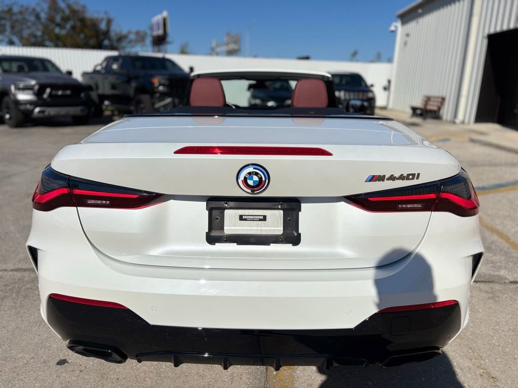 Used 2023 BMW M440i M440i w/ Premium Package image 13