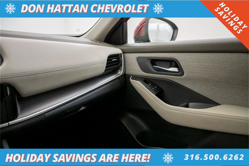 Used 2023 Nissan Rogue SV image 15