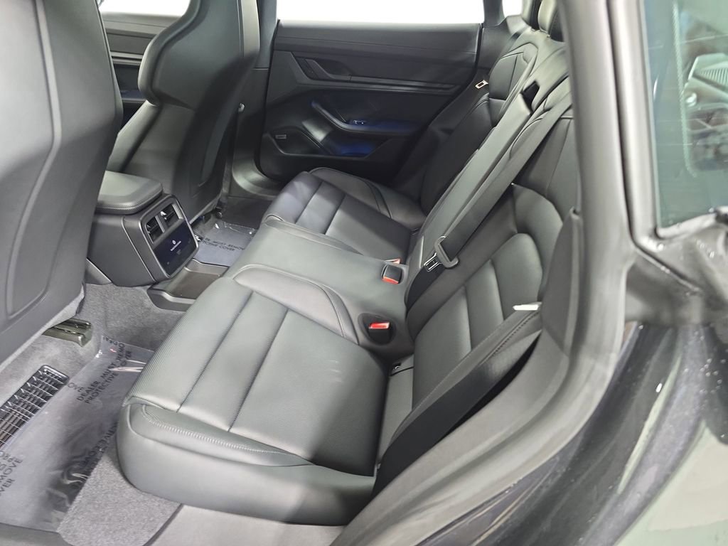 New 2026 Porsche Taycan image 24