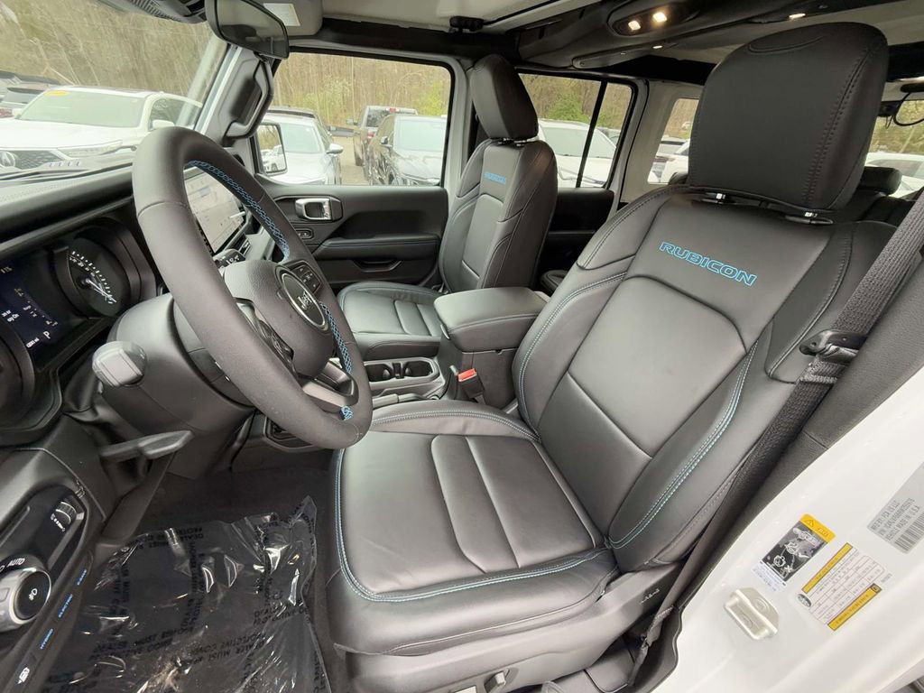 Used 2024 Jeep Wrangler Unlimited Rubicon 4xe w/ Safety Group image 21