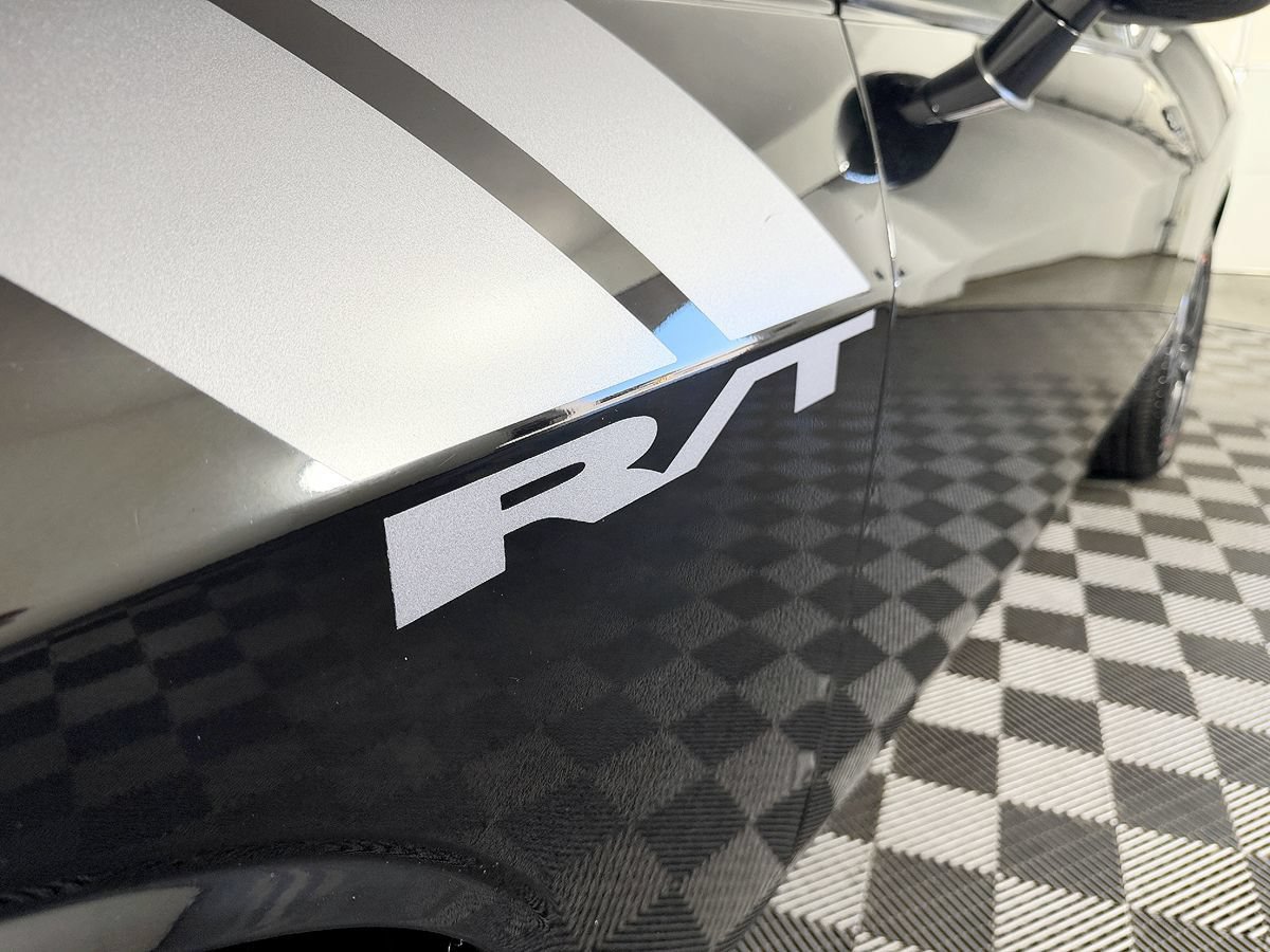 Used 2012 Dodge Challenger R/T RWD image 26