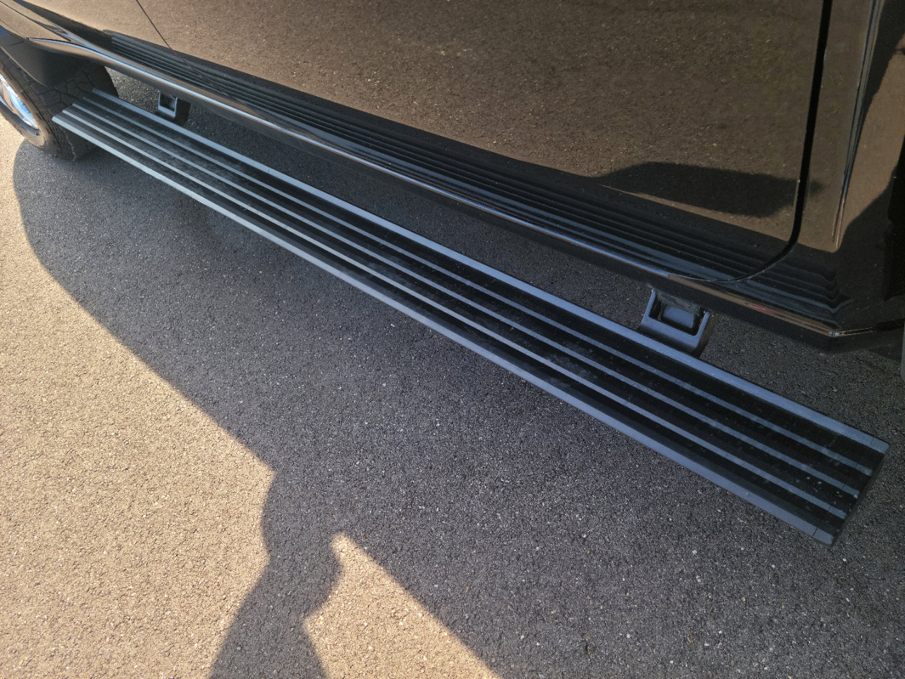 Used 2023 Chevrolet Silverado 2500 High Country w/ Z71 Off-Road Package image 31