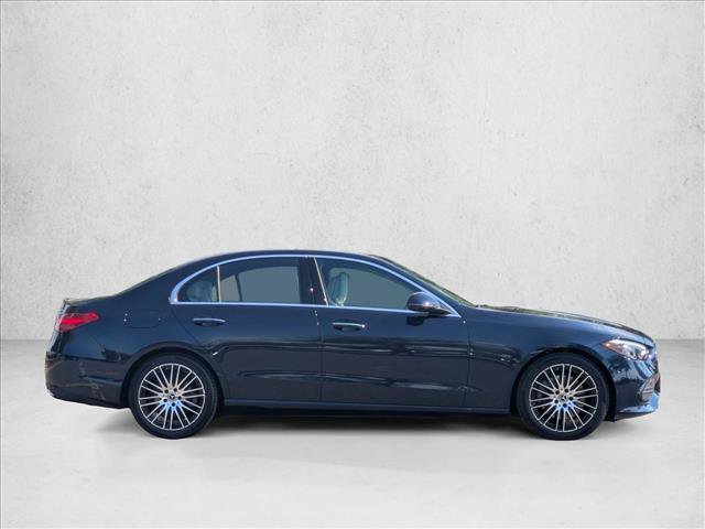 Used 2023 Mercedes-Benz C 300 4MATIC Sedan image 4